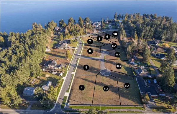 Lantzville, BC V0R 2H0,7100 Sabrina Pl