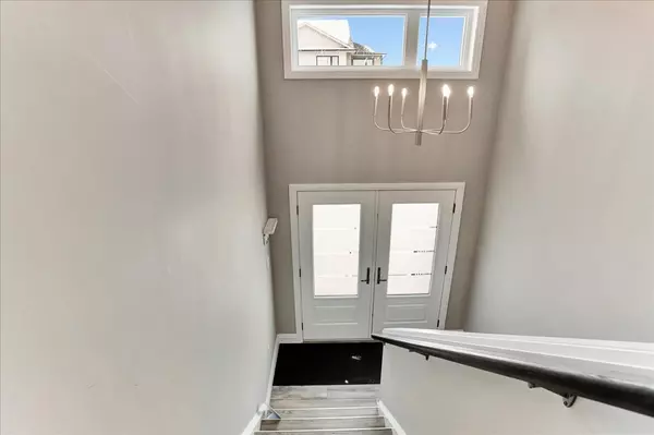Minto, ON N0G 2P0,182 Bridge CRES ##1