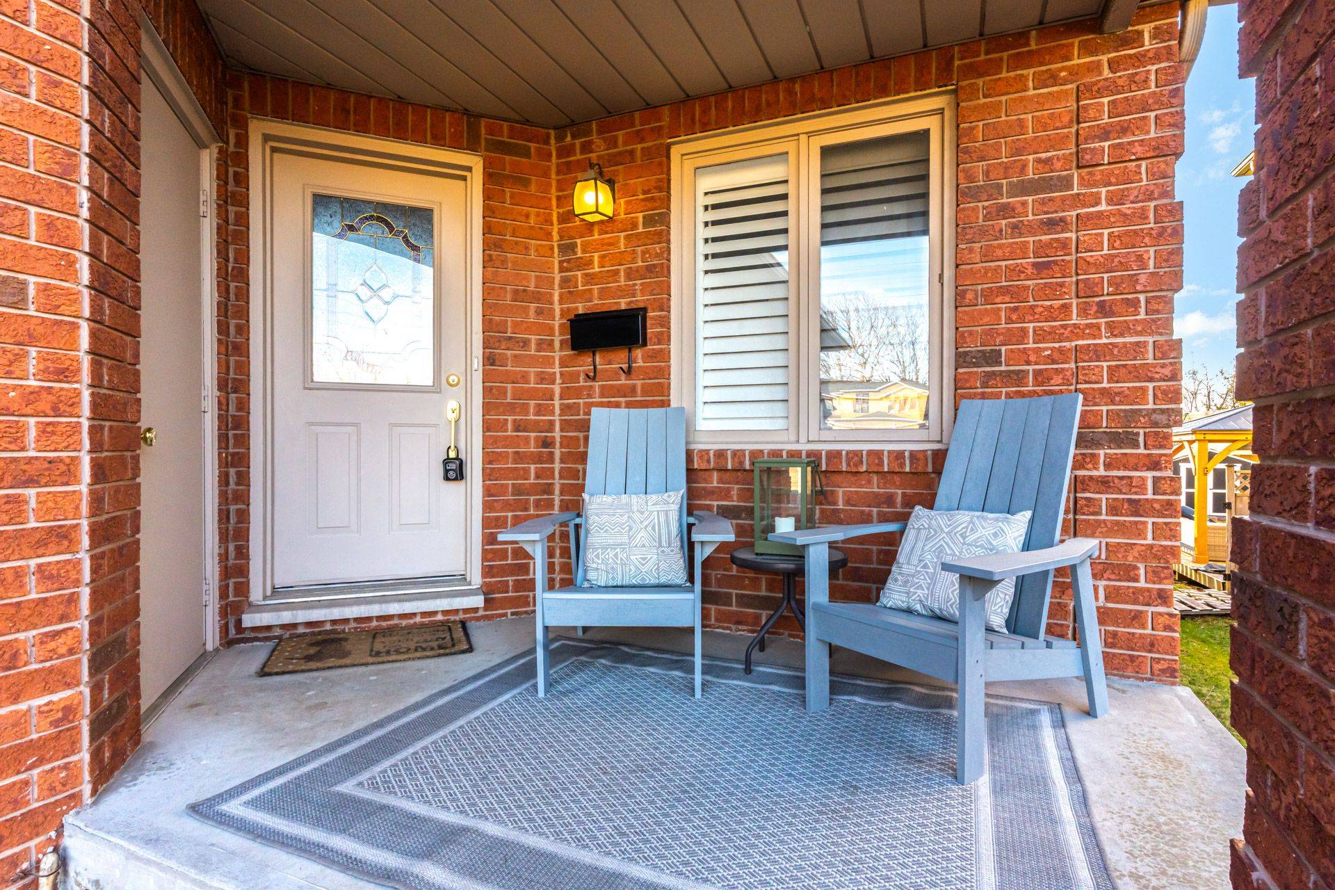Burlington, ON L7R 4P4,1378 Treeland ST