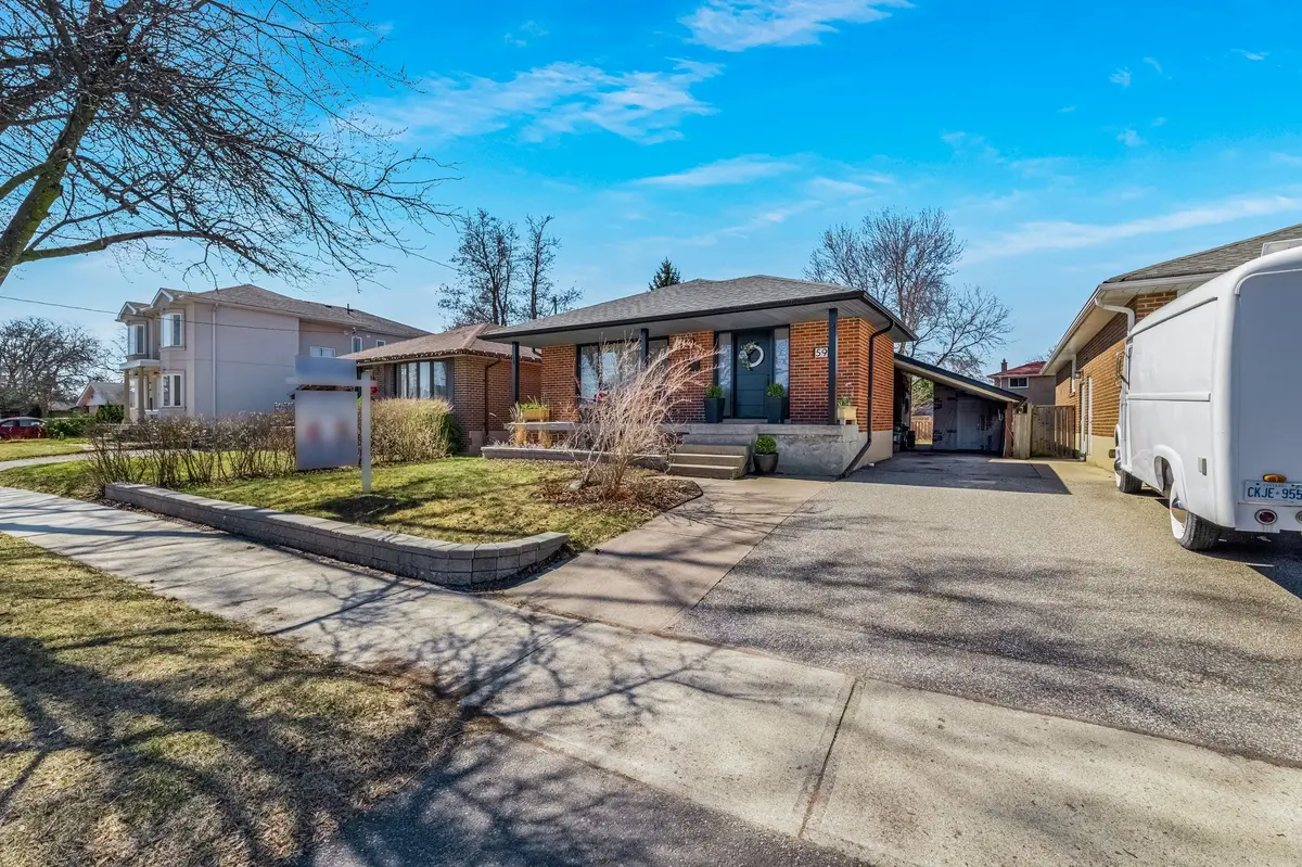 Toronto E10, ON M1E 2K5,59 Limevale CRES