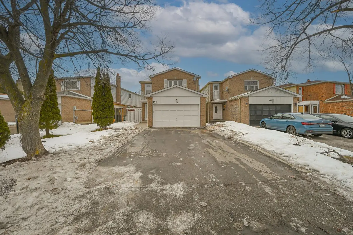 Brampton, ON L6Y 2P4,71 Morton WAY