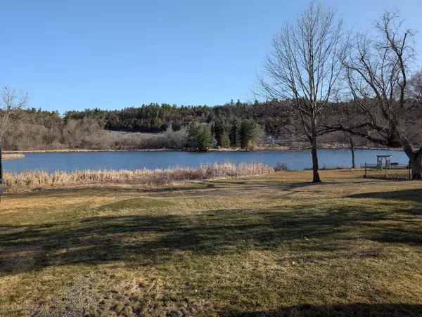 Westport, ON K0G 1X0,4 BEDFORD ST E