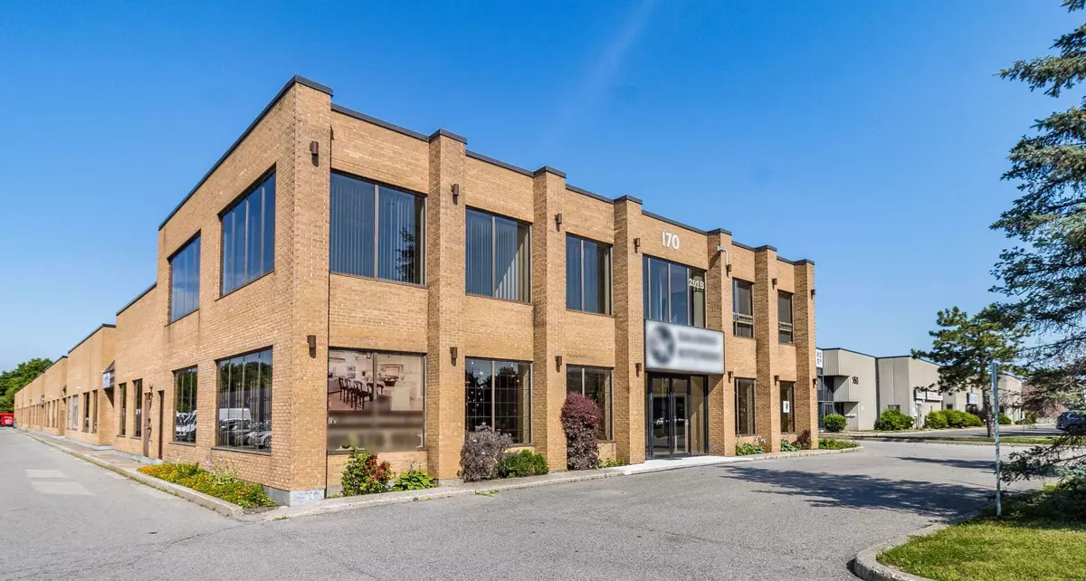 Richmond Hill, ON L4B 1L6,170 West Beaver Creek RD #1-2