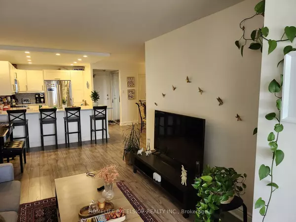 Vaughan, ON L4J 4H5,7601 Bathurst ST #1402