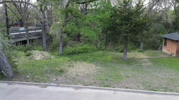 Dallas, TX 75216,1701 Fernwood Avenue