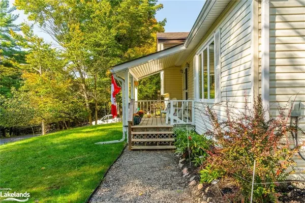 Dysart Et Al, ON K0M 1S0,165 SUNNYSIDE ST