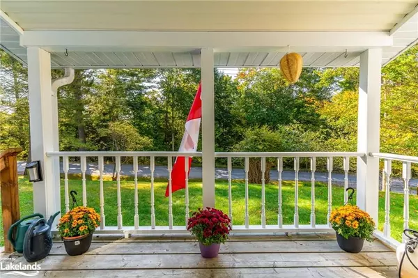 Dysart Et Al, ON K0M 1S0,165 SUNNYSIDE ST