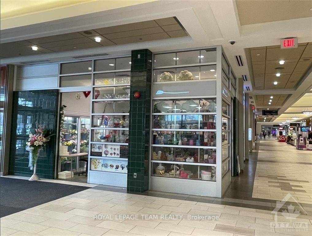 Crystal Bay - Rocky Point - Bayshore, ON K2B 8C1,100 Bayshore DR
