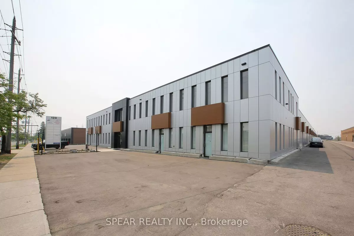 Toronto W05, ON M3N 1X3,120 Norfinch DR #31
