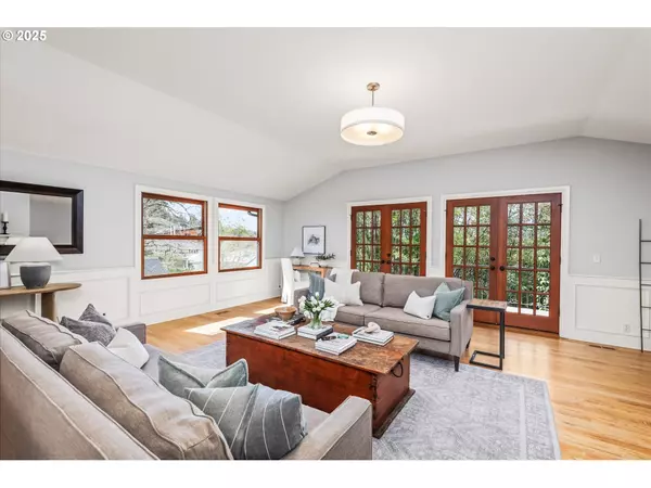 Eugene, OR 97403,1705 Fairmount BLVD