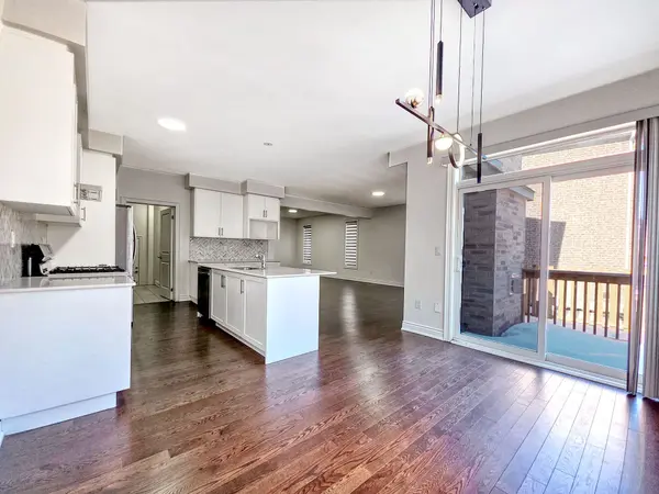 Brampton, ON L6Y 6J8,12 Ixworth CIR