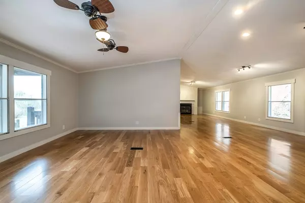 72 Minor Rd., Marble, NC 28905