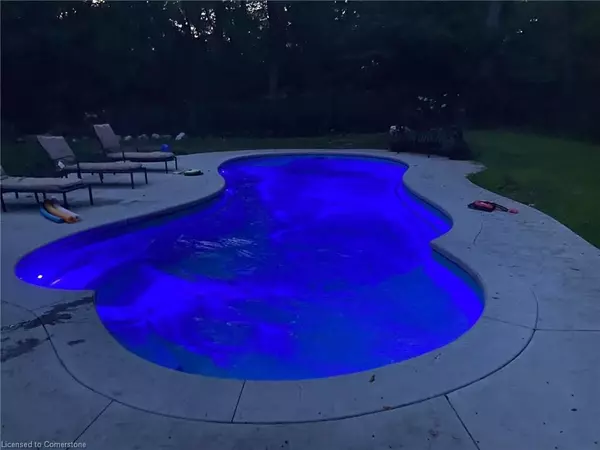 North Dumfries, ON N1R 5S5,1376 Cedar Creek RD