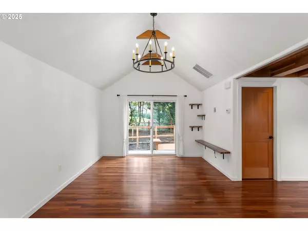 Portland, OR 97221,4824 SW SHATTUCK RD