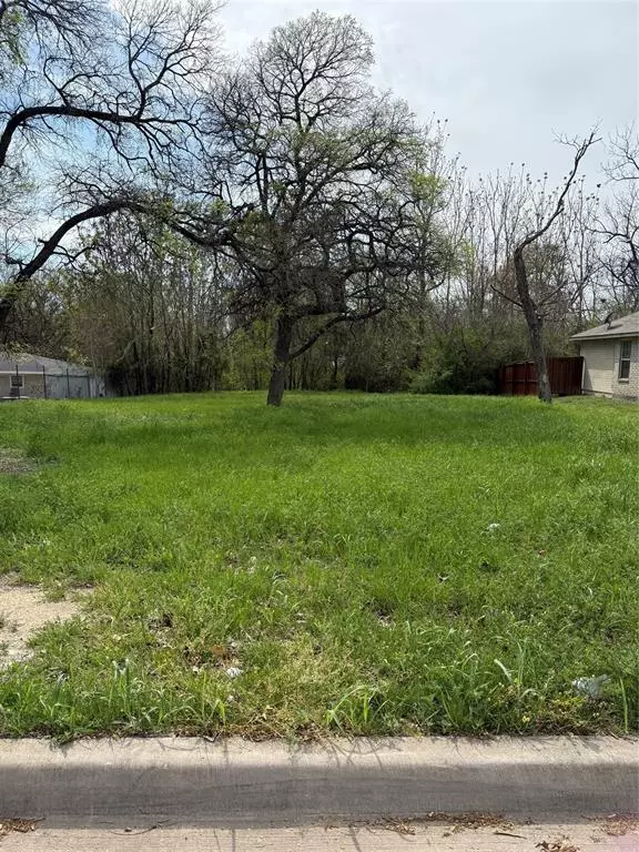 Dallas, TX 75216,4833 Kildare Avenue
