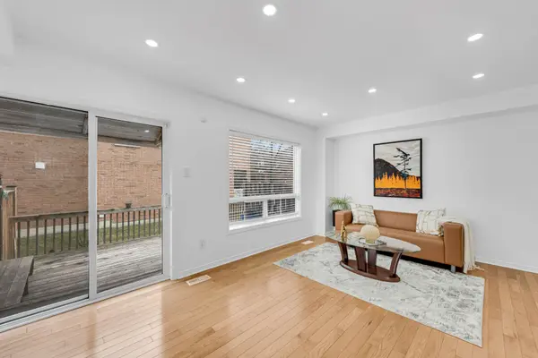 7360 Zinnia PL #40, Mississauga, ON L5W 2A1