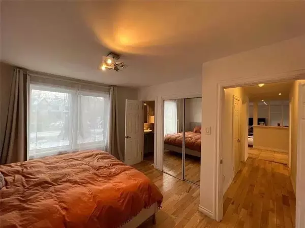 Mississauga, ON L5H 1S2,1249 Indian RD