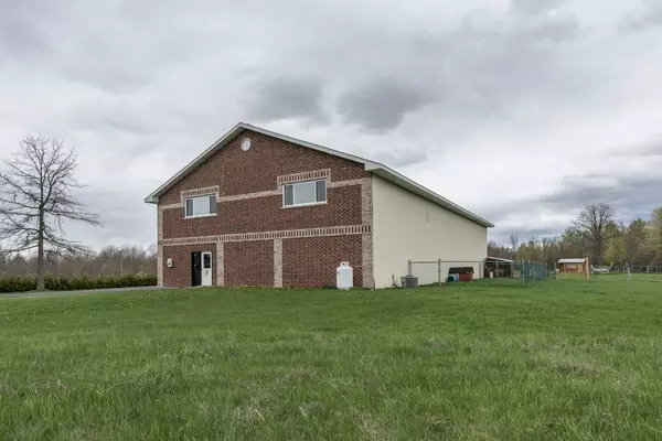 South Glengarry, ON K0C 1S0,18613 Dundas ST