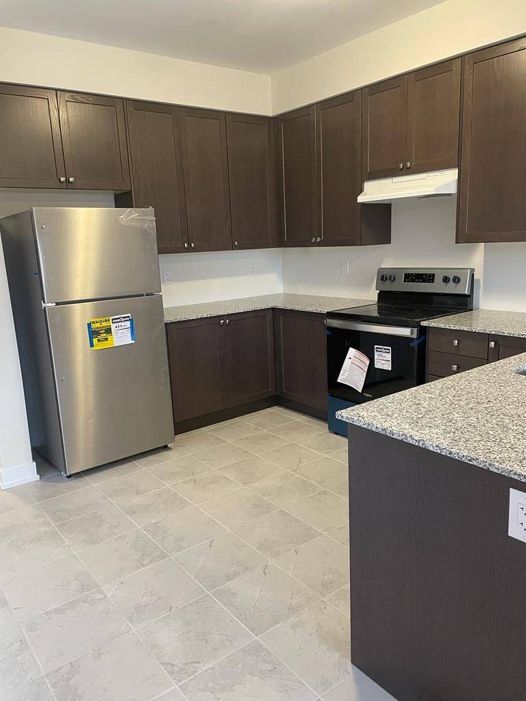 Markham, ON L6B 1R1,75 MIKAYLA LN