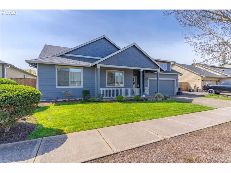 2262 A ST, Hubbard, OR 97032