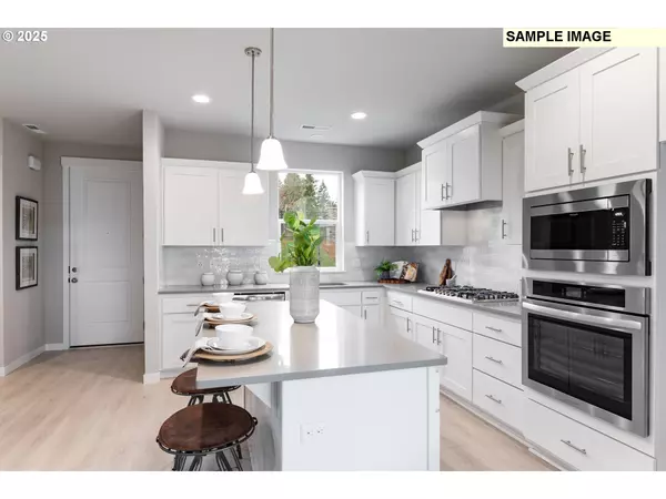 Sandy, OR 97055,18711 WOOD RIVER ST #37