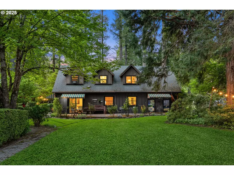 49198 MCKENZIE HWY, Vida, OR 97488