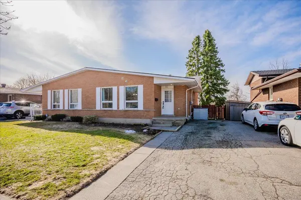 Kitchener, ON N2E 1X9,51 Briar Knoll DR