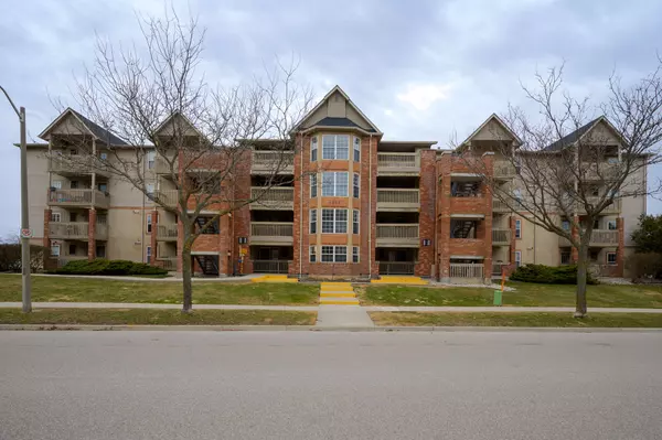 4015 Kilmer DR #110, Burlington, ON L7M 4M4