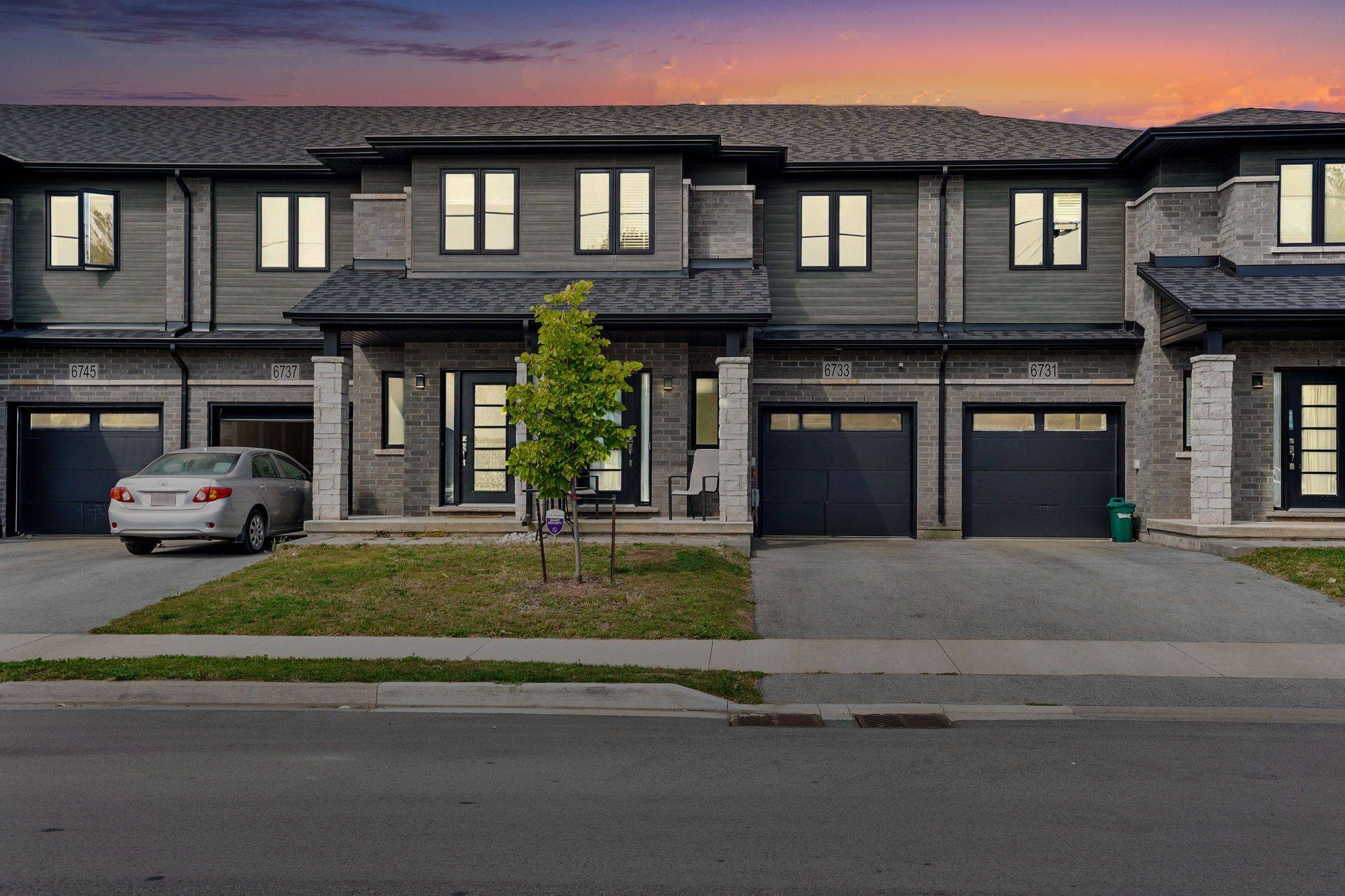 Niagara Falls, ON L2E 0B7,6733 Cropp ST
