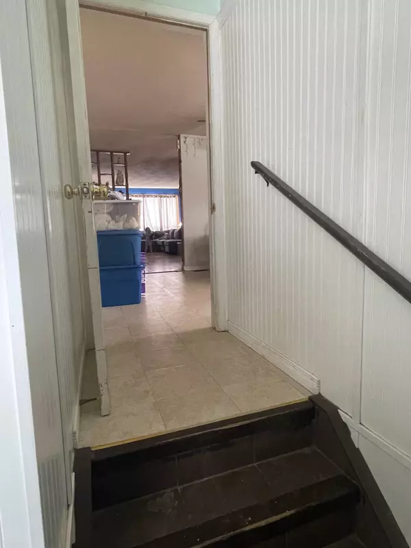 Iroquois Falls, ON P0K 1G0,39 Anson DR