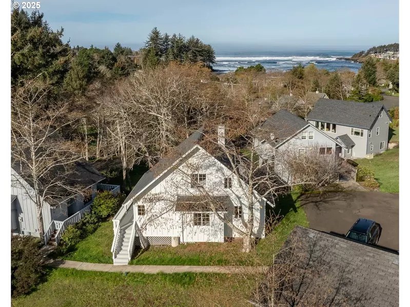 236 JENNIFER DR, Yachats, OR 97498