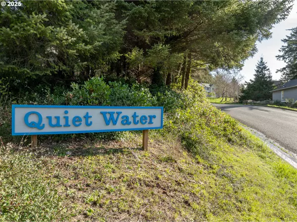 Yachats, OR 97498,236 JENNIFER DR