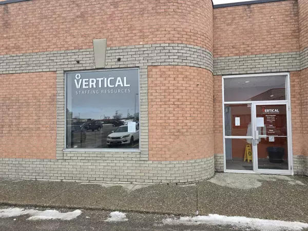 30 A Kennedy RD S #UNIT 3, Brampton, ON L6W 3E2