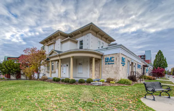 Kitchener, ON N2G 3H1,51 Benton ST