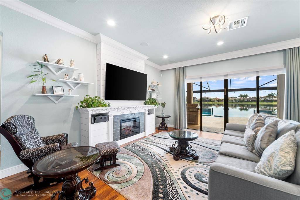 Parkland, FL 33076,8930 Edgewater Pl