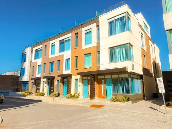 1050 Portage Pkwy #39, Vaughan, ON L4K 0K3