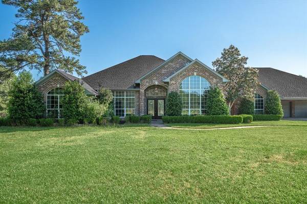 1807 An County Road 151, Palestine, TX 75801
