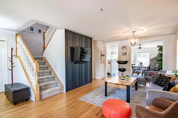 Sylvan Lake, AB T4S 1B9,5008 41 ST