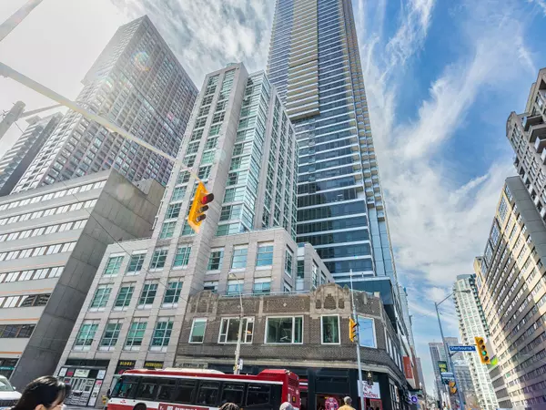 409 Bloor ST E #Ph2, Toronto C09, ON M4X 1L7