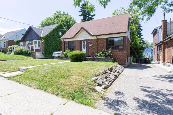 Toronto E06, ON M1L 4K3,30 Wolcott AVE