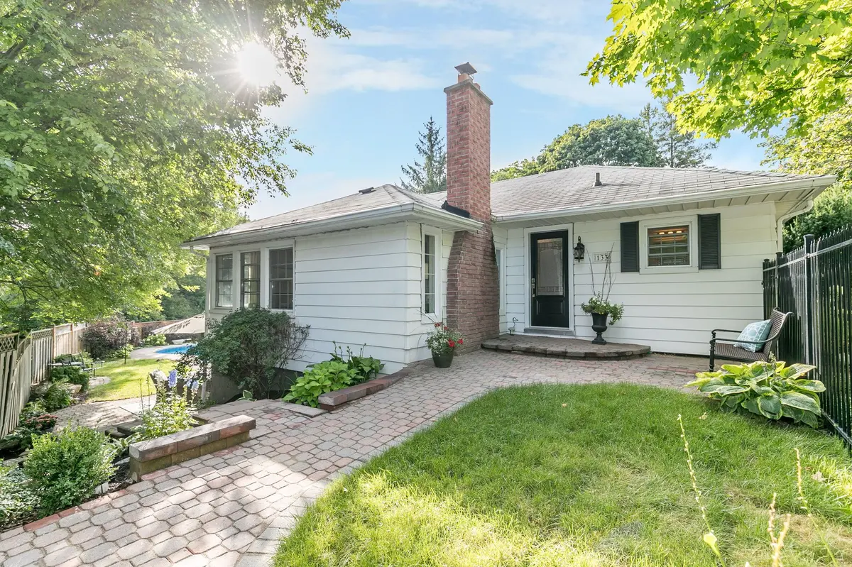 Aurora, ON L4G 1P7,133 Gurnett ST