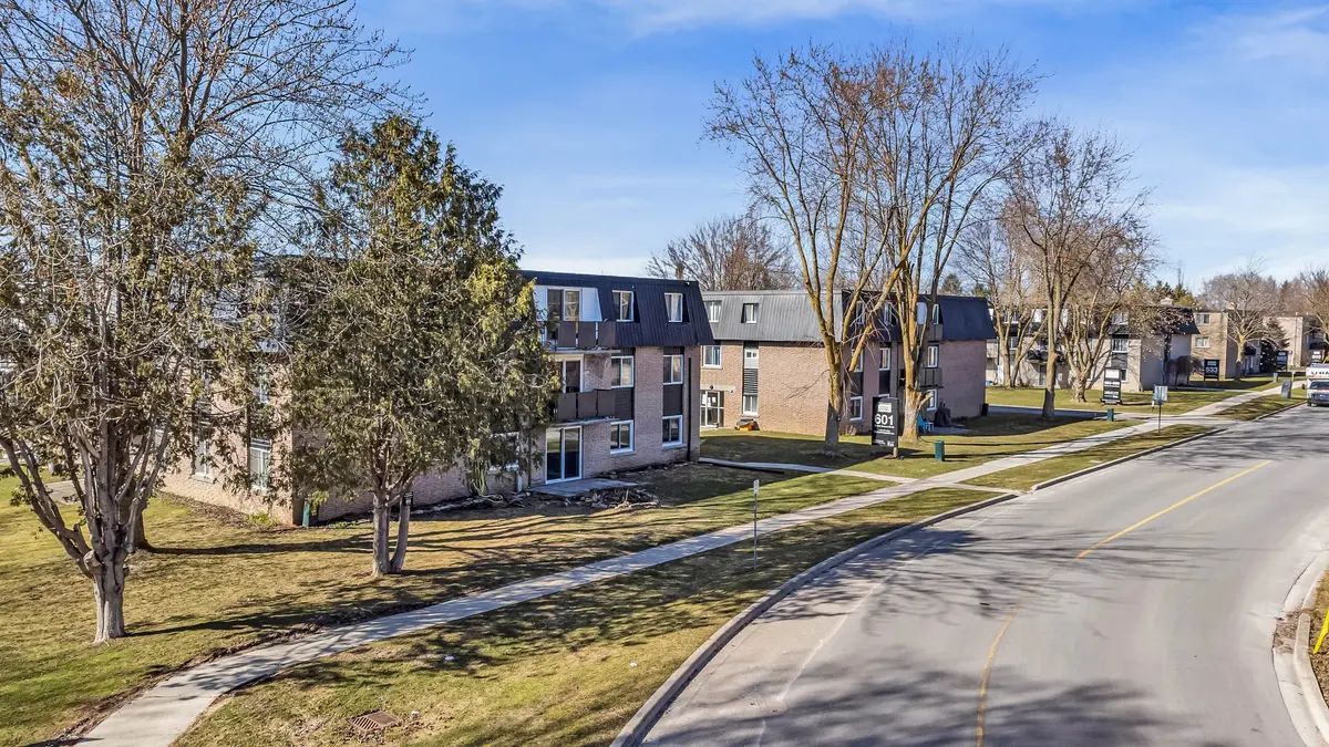 North Perth, ON N4W 1S4,601 Barber AVE N #115