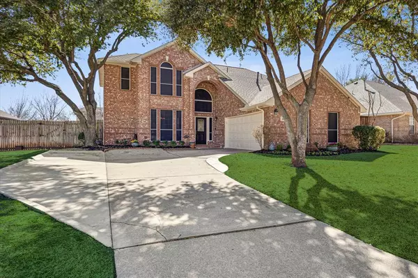319 Village Trail,  Trophy Club,  TX 76262