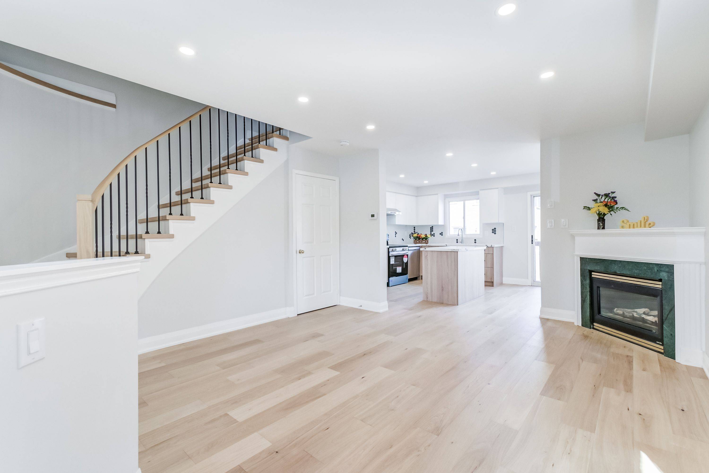 Mississauga, ON L5B 4J5,640 Wildgrass RD