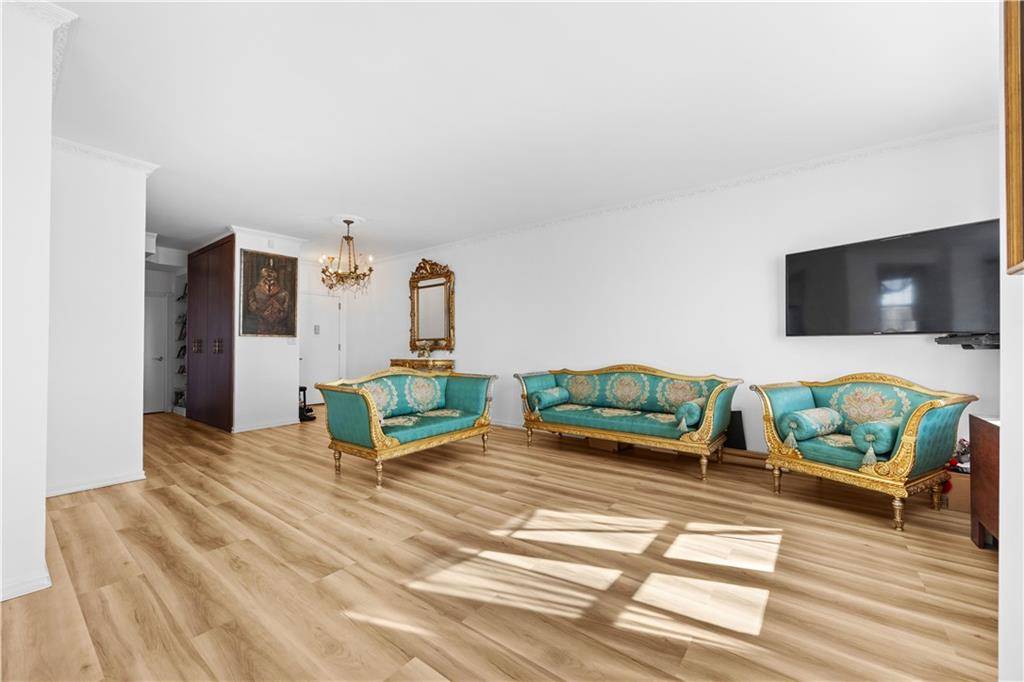Brooklyn, NY 11235,60 Oceana DR West #8B