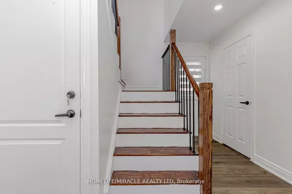 Brampton, ON L6S 5E8,44 Leatherhead CT