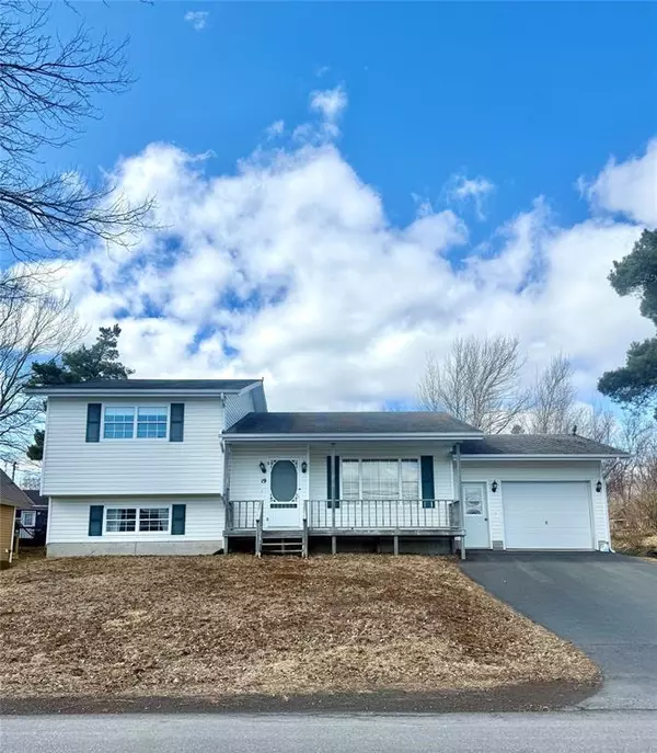 Clarenville, NL A5A 1B3,19 Bayview Road
