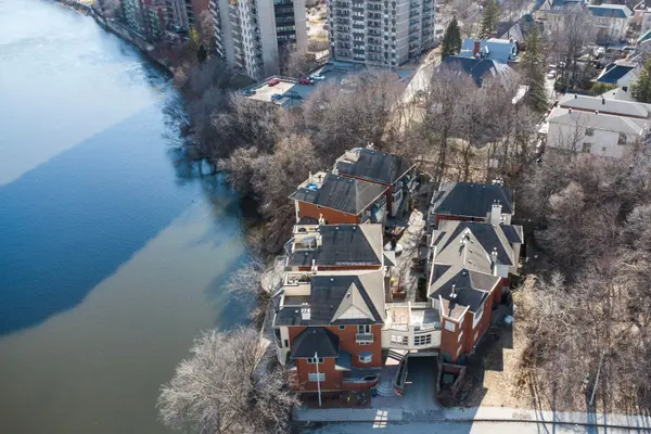 Lower Town - Sandy Hill, ON K1N 9N7,250 Fountain PL #105G