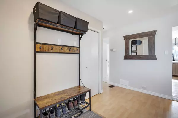 Champlain, ON K0B 1K0,877 Queen ST