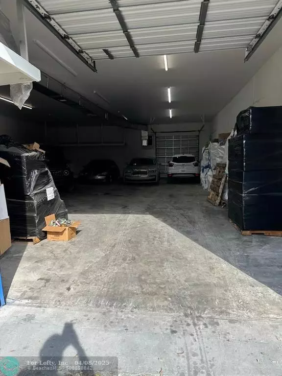Davie, FL 33314,3300 Burris Rd